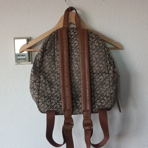 Tommy Hilfiger TH Graphic Brown Beige Backpack Purse - Picture 3 of 16